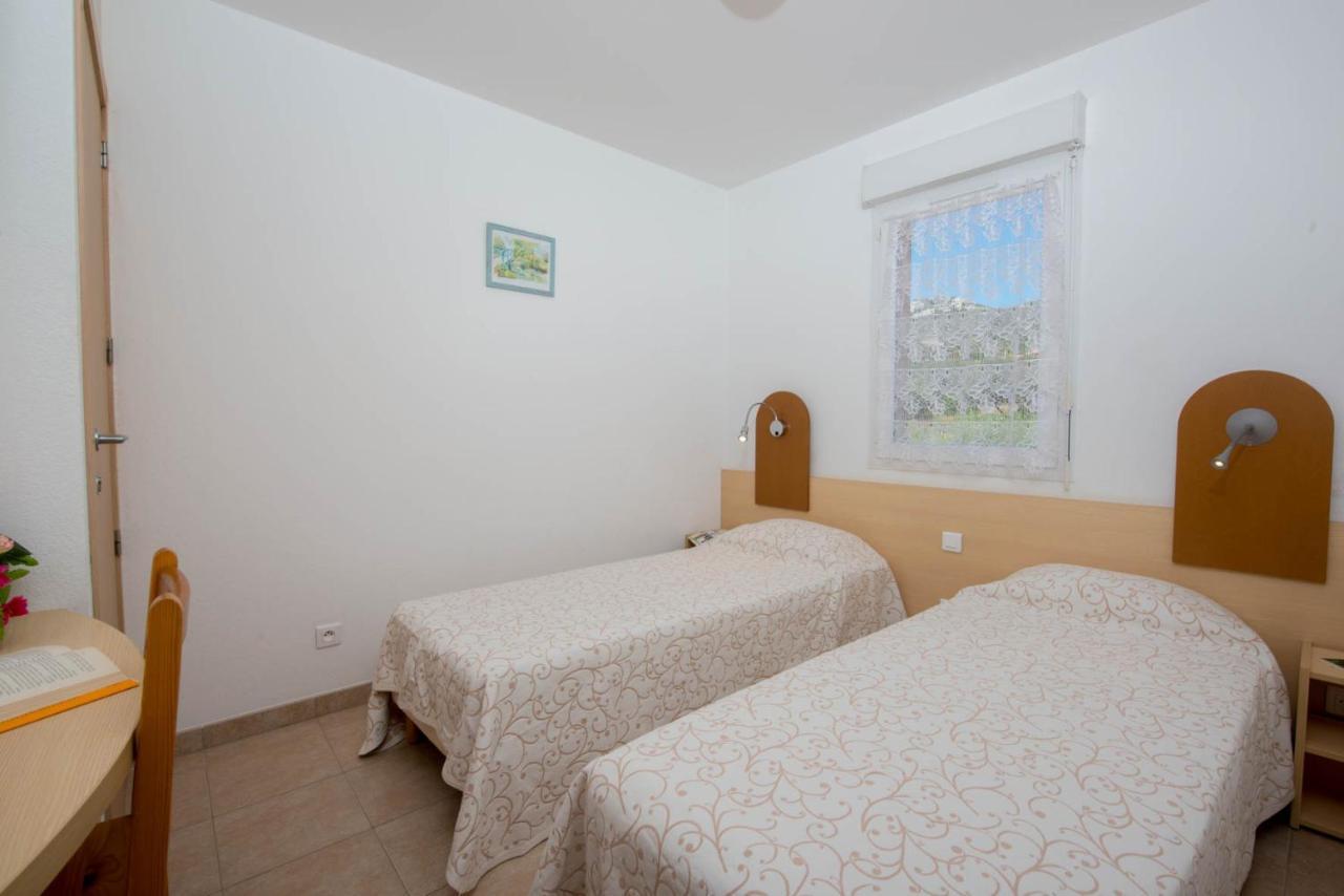 Residence Arinella Lumio  Bagian luar foto