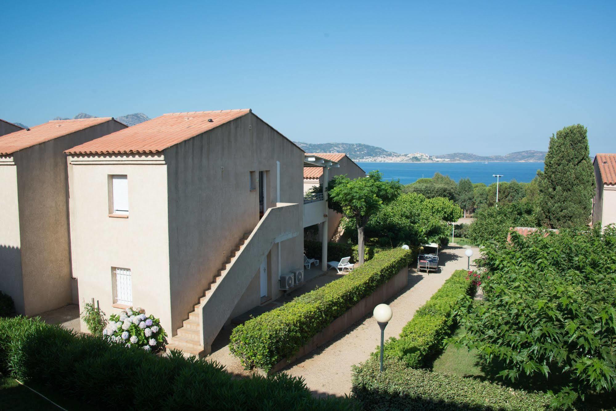 Residence Arinella Lumio  Bagian luar foto